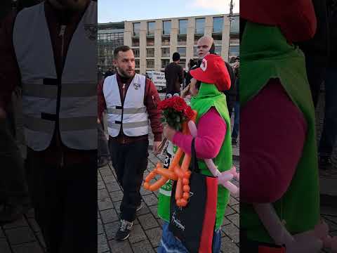 ⚡ Heimatschützer warnen vor Betrüger (Zigeuner) in Berlin und ruft Polizei auf den Plan ⚡