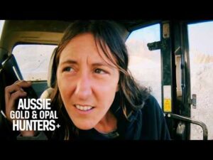 Tony Beets Forces New Crew To Skip Breaks To Hit 1,000-Ounce Week! | Gold Rush