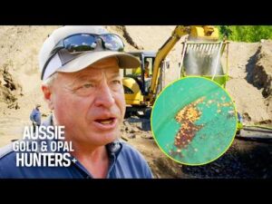 Aussie Gold & Opal Hunters+ – Freddy’s Custom Trommel Helps Mine Make $3,000/Day! | Gold Rush: Mine Rescue With Freddy & Juan